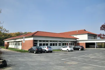 Walter-Gropius-Berufskolleg Gebäude an der Karl-Friedrich-Straße